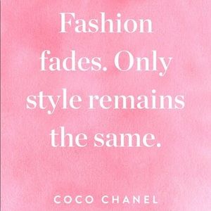 “Fashion fades, only style remains the same” ✨ 👠